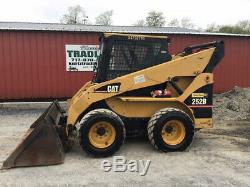 2006 Caterpillar 252B Skid Steer Loader with Cab