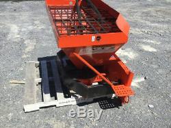 2012 Bobcat Hydraulic Spreader HS8 Attachment For Skid Steer Loaders