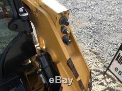 2016 Caterpillar 226D Skid Steer Loader with Cab & 2 Speed