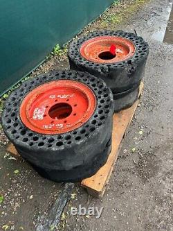 4x Bobcat Solid Wheel Tyre £550+vat Skidsteer Loader 30x10-16 (T4) 8 Stud