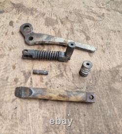 Bobcat Bob tach Fast-Tach Lever Kit Left Hand Side Hitch Bobtach Skidsteer