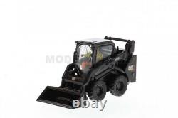 DIECAST MASTERS 85676BK Cat 242D3 Skid Steer Loader Black 150