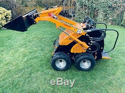 Mini loader / Skid Steer