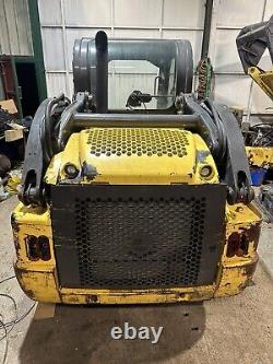 New Holland L220 Skidsteer 2012