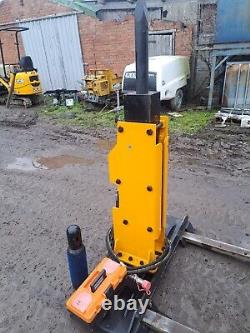 Skid Steer Breaker Post Knocker