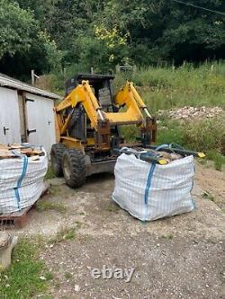 Skid steer loader, FAI 340, bucket and pallet forks