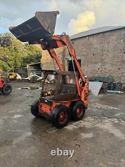 Thomas T133 Skidsteer Bobcat