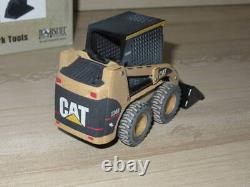 With Box CAT 226B Skid Steer Loader Caterpillar Construction Machin