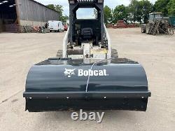 Balayeuse Bobcat de 5 pieds pour chargeuse compacte