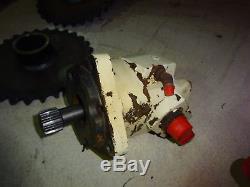 Bobcat 843 One Hydraulic Drive Wheel Chargeuse À Direction À Glissement 843b Skidsteer