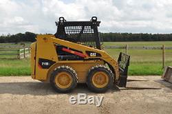 Caterpillar 216 B3 Cat Y2013 Chargeur Compact Steer + Godet + Fourches £ 13750 + Tva