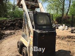 Chargeuse Compacte Bobcat May Px For Digger
