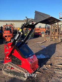 Chargeuse compacte à direction à glissement mini JCB Bobcat Kanga Kid Opico V twin démarrage électrique