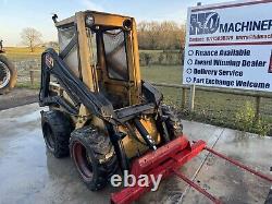 Chargeuse sur pneus New Holland L455