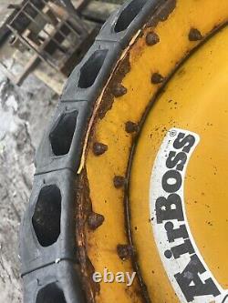 Jante de roue solide JCB pneu £300 + TVA chargeuse compacte Airboss 10x16.5 6 boulons