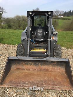New Holland L220 Skidsteer Mini Chargeur 1300 Heures 2013