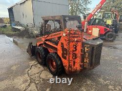 Thomas T133 Skidsteer Bobcat
<br/>  <br/>	Translation: Thomas T133 Skidsteer Bobcat